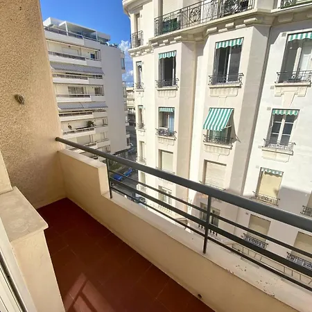 Proche Croisette - 2 Pieces Lumineux Cannes